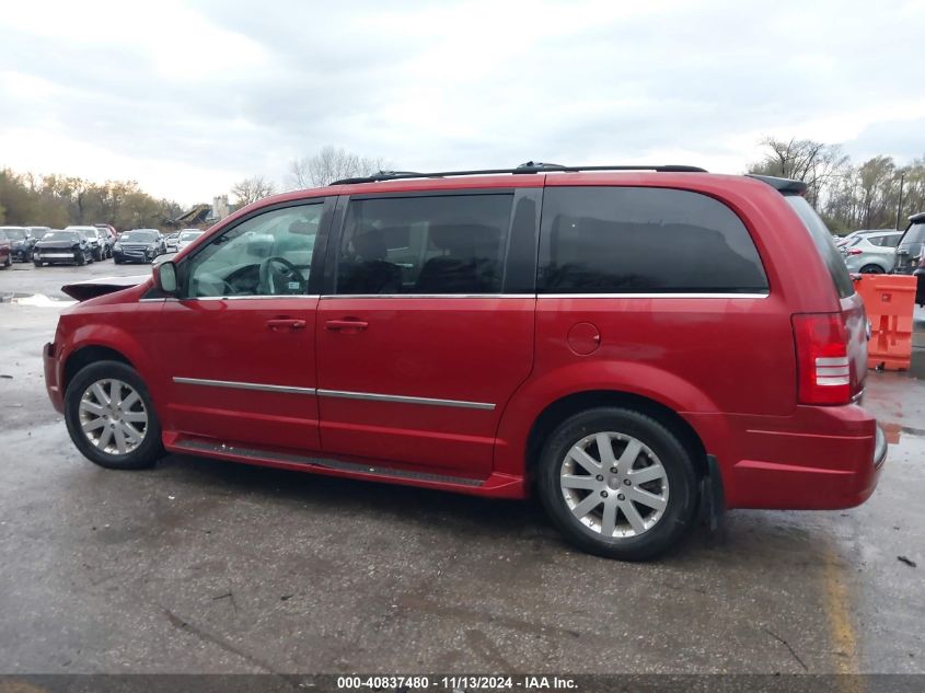 2010 Chrysler Town & Country Touring VIN: 2A4RR5DX7AR201106 Lot: 40837480