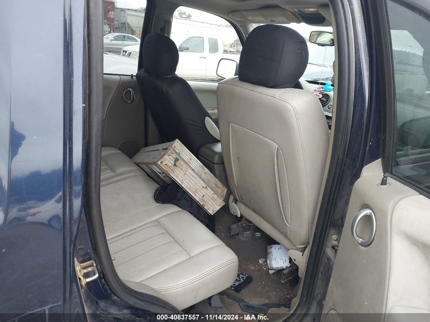 2007 JEEP LIBERTY VIN: 1J4GL58K97W523334