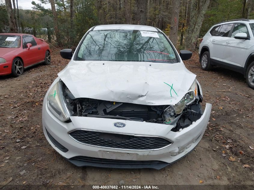 2017 Ford Focus S VIN: 1FADP3E28HL227283 Lot: 40837682