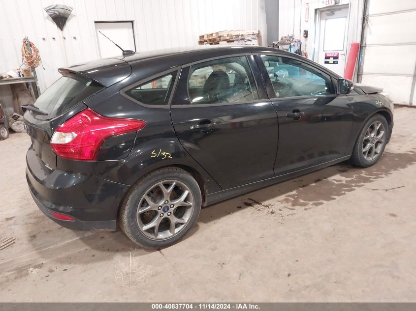 VIN 1FADP3K22EL103400 2014 Ford Focus, SE no.4