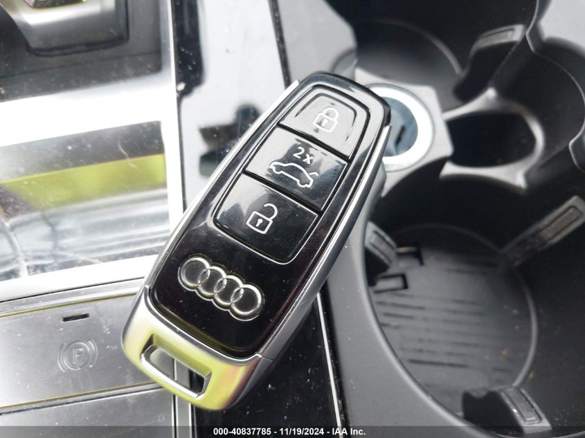 2022 Audi Sq7 Prestige Tfsi Quattro Tiptronic VIN: WA1VWBF72ND021608 Lot: 40837785