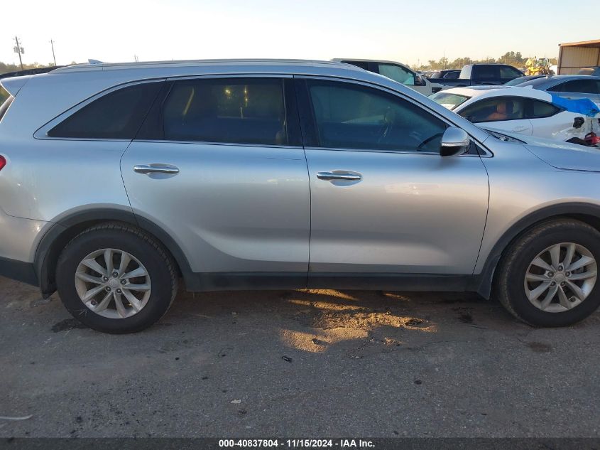 2018 Kia Sorento 3.3L Lx VIN: 5XYPG4A55JG360565 Lot: 40837804