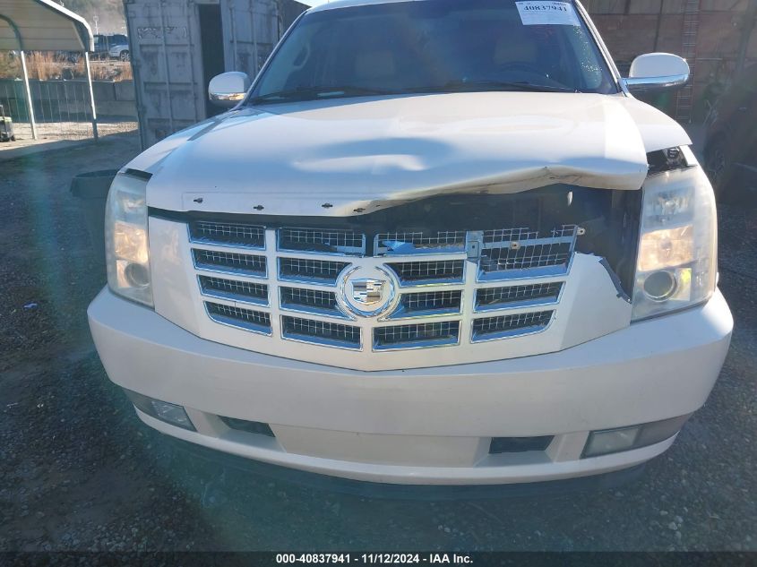 2007 Cadillac Escalade Esv Standard VIN: 1GYFK66827R421142 Lot: 40837941