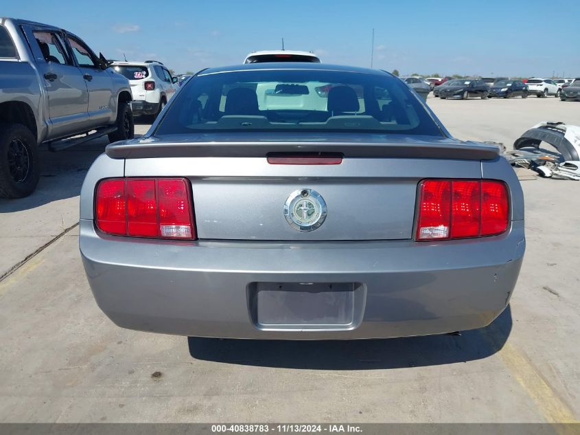 2007 Ford Mustang V6 Deluxe/V6 Premium VIN: 1ZVFT80N675250834 Lot: 40838783