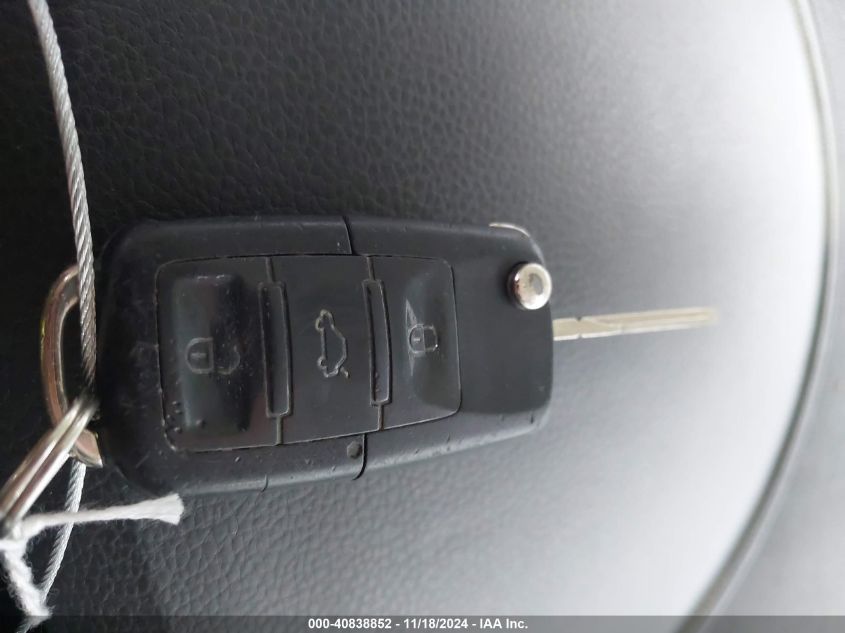2009 VOLKSWAGEN TIGUAN VIN: WVGAV75NX9W522367