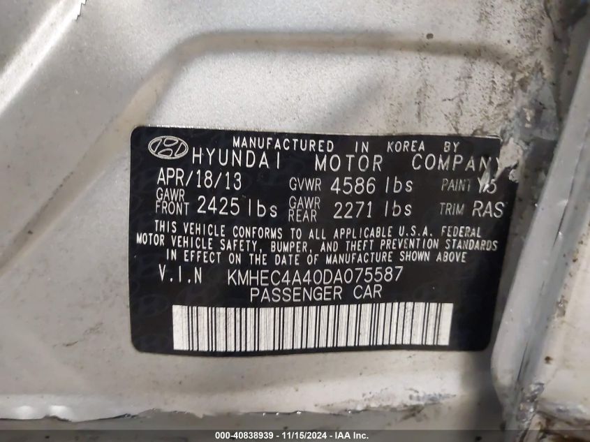 2013 Hyundai Sonata Hybrid Limited VIN: KMHEC4A40DA075587 Lot: 40838939