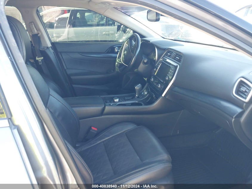 2020 NISSAN MAXIMA VIN: 1N4AA6FV5LC383806