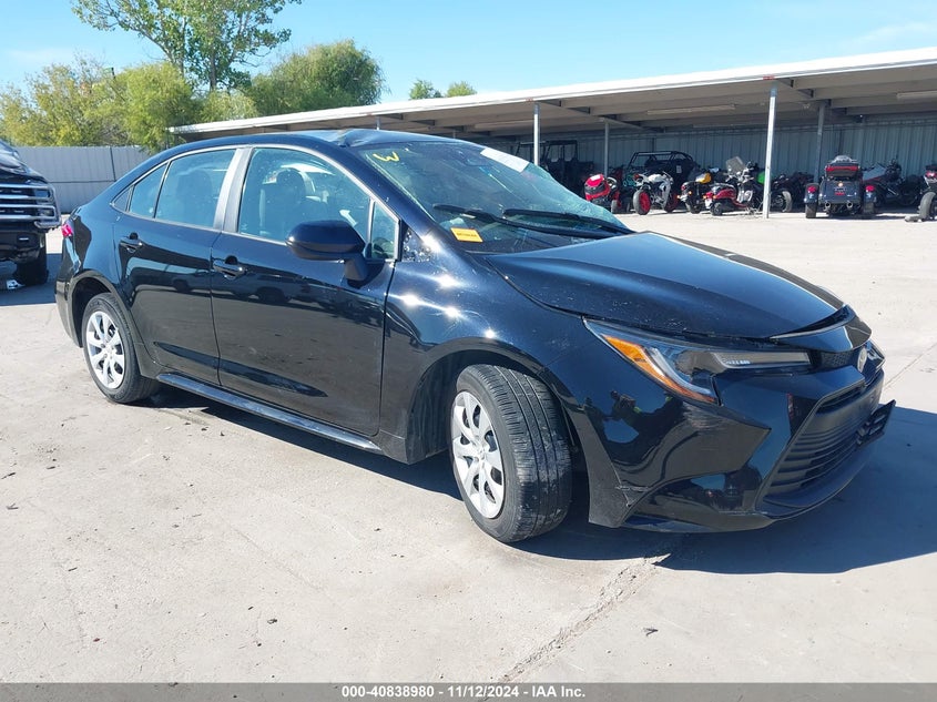 TOYOTA COROLLA LE 2023