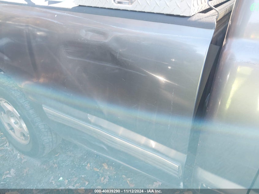 2001 Chevrolet Silverado 1500 Ls VIN: 1GCEK14T21E144325 Lot: 40839290