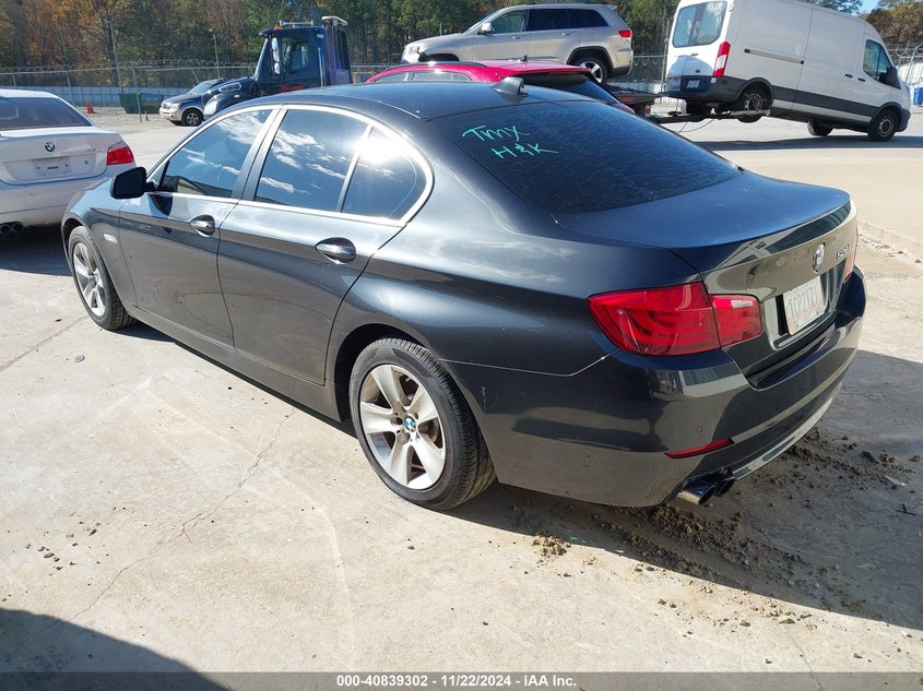 Vin: wbaxg5c5xdd233877, lot: 41328917, bmw 528i 20133