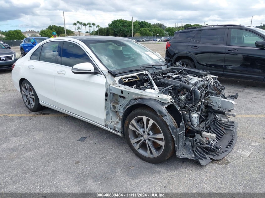 VIN 55SWF4JB3HU185561 2017 MERCEDES-BENZ C 300 LUXURY/SPORT