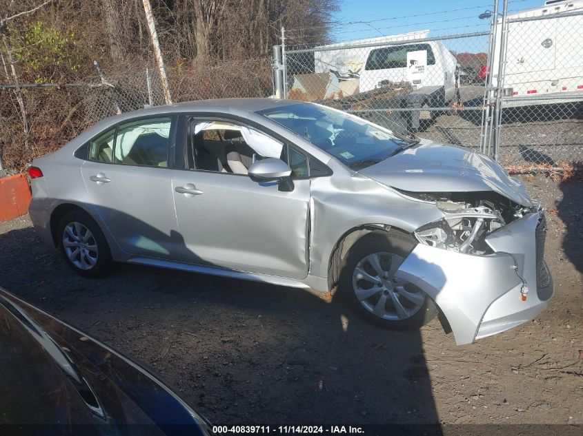 2022 Toyota Corolla Le VIN: JTDEPMAEXNJ198817 Lot: 40839711