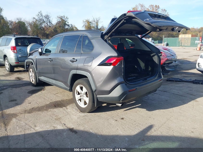 VIN 2T3P1RFV0KW039351 2019 TOYOTA RAV4 XLE