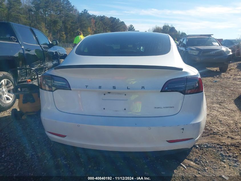 2018 Tesla Model 3 Long Range/Performance VIN: 5YJ3E1EB8JF185822 Lot: 40840192