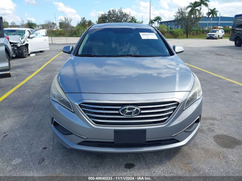 2016 Hyundai Sonata VIN: 5NPE24AF4GH401798 Lot: 40840233