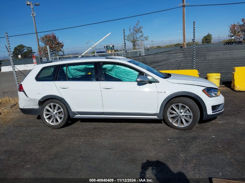 2017 Volkswagen Golf Alltrack Tsi S/Tsi Se/Tsi Sel VIN: 3VWH17AU4HM519617 Lot: 40840409