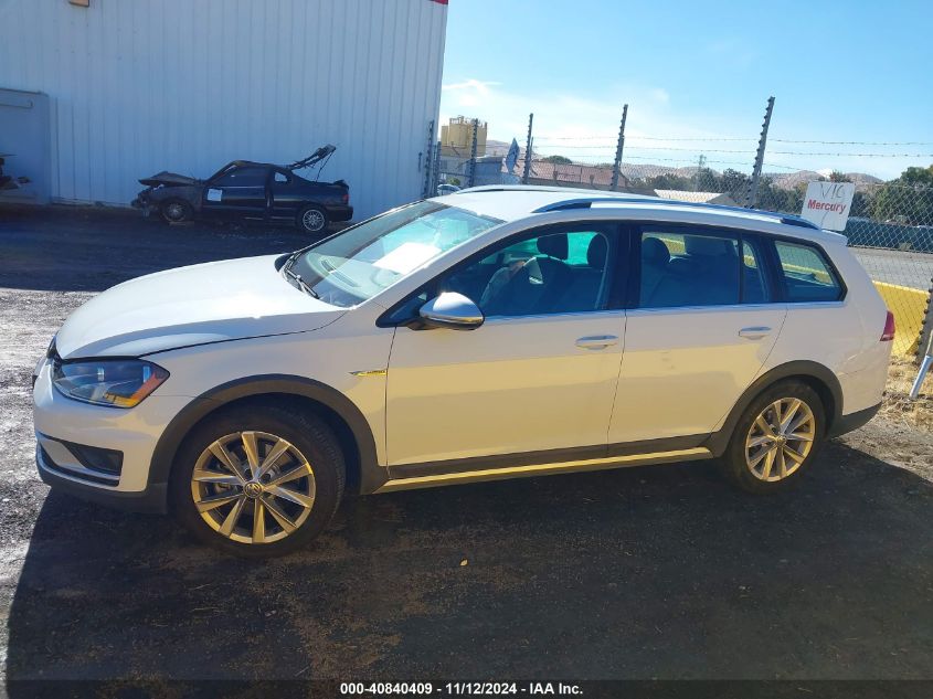 2017 Volkswagen Golf Alltrack Tsi S/Tsi Se/Tsi Sel VIN: 3VWH17AU4HM519617 Lot: 40840409