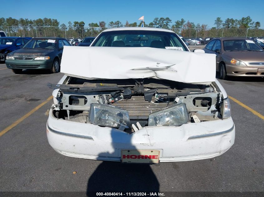 2005 Mercury Grand Marquis Gs VIN: 2MEFM74W85X611570 Lot: 40840414