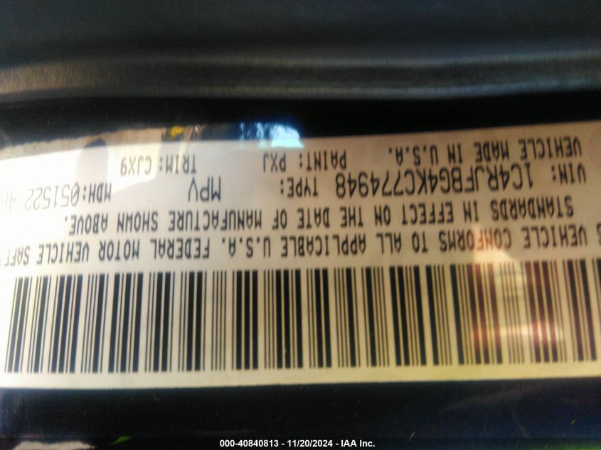 VIN 1C4RJFBG4KC774948 2019 Jeep Grand Cherokee, Lim... no.9