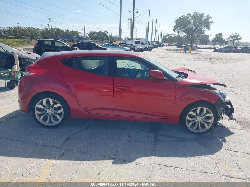 2013 Hyundai Veloster Base W/Gray VIN: KMHTC6AD1DU120411 Lot: 40841063