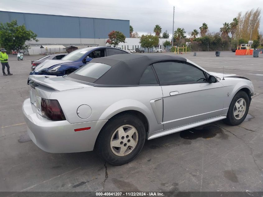 2000 Ford Mustang VIN: 1FAFP4444YF194038 Lot: 40841207