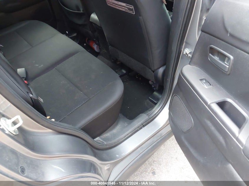2015 MITSUBISHI OUTLANDER SPORT VIN: 4A4AR3AU0FE040029