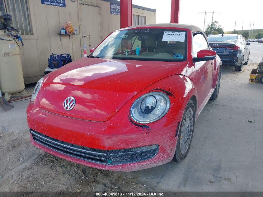 2013 Volkswagen Beetle 2.5L VIN: 3VW5P7AT2DM829977 Lot: 40841813