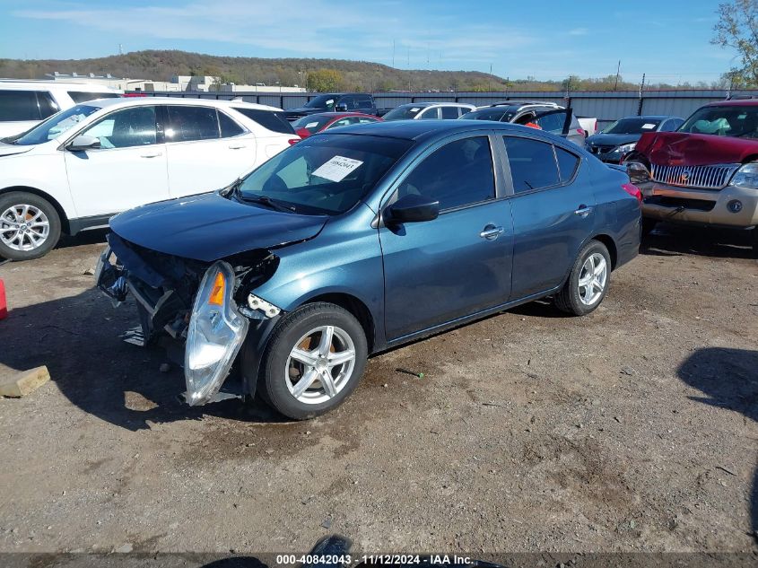 VIN 3N1CN7AP8FL954710 2015 Nissan Versa, 1.6 SV no.2