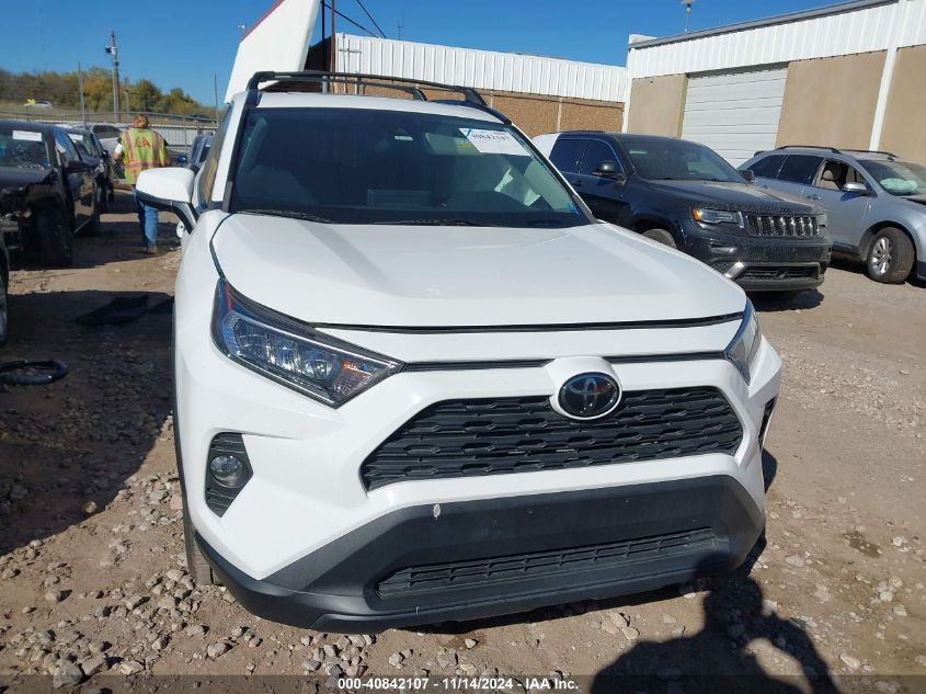 2019 Toyota Rav4 Xle VIN: 2T3W1RFV8KW031560 Lot: 40842107