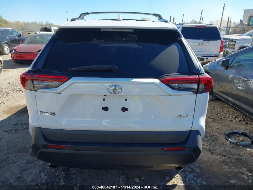 2019 Toyota Rav4 Xle VIN: 2T3W1RFV8KW031560 Lot: 40842107