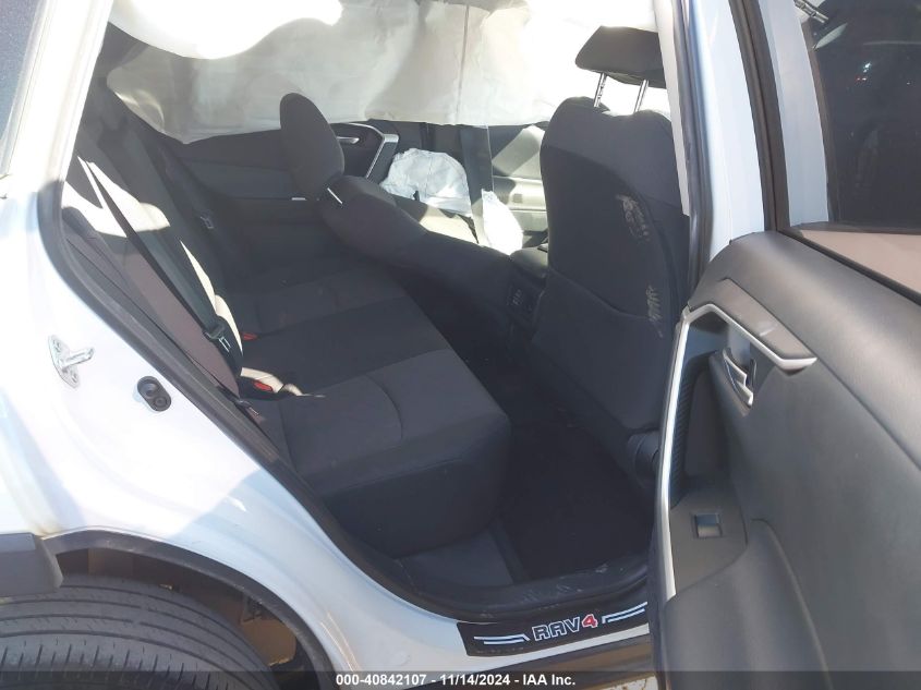 VIN 2T3W1RFV8KW031560 2019 TOYOTA RAV4 XLE
