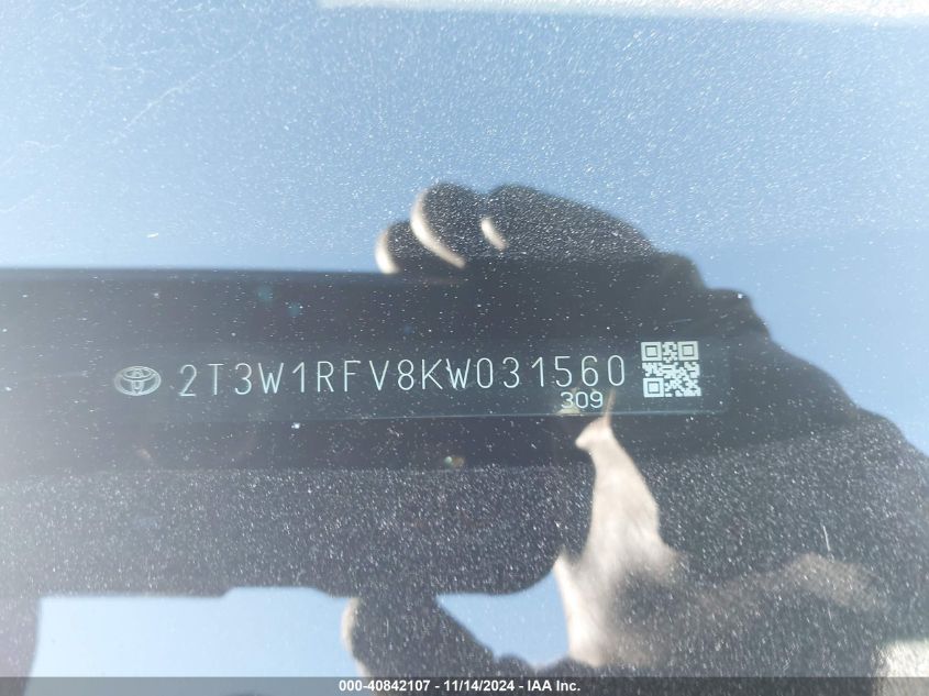 VIN 2T3W1RFV8KW031560 2019 TOYOTA RAV4 XLE