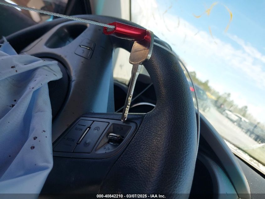 2011 Kia Soul + VIN: KNDJT2A20B7231501 Lot: 40842210