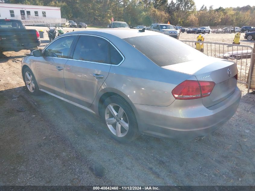 VIN 1VWBN7A35DC054441 2013 Volkswagen Passat, 2.0L... no.3