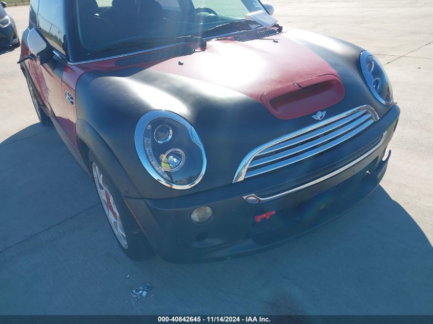 2006 Mini Cooper S VIN: WMWRE33576TL17151 Lot: 40842645