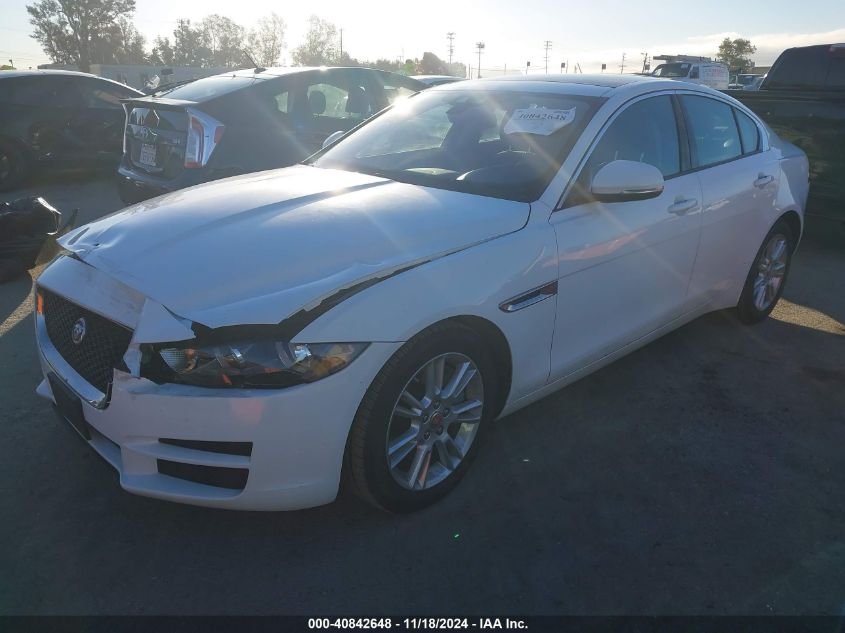 VIN SAJAD4FX4JCP32721 2018 Jaguar XE, 25T Premium no.2