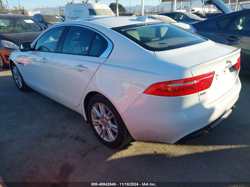 VIN SAJAD4FX4JCP32721 2018 Jaguar XE, 25T Premium no.3