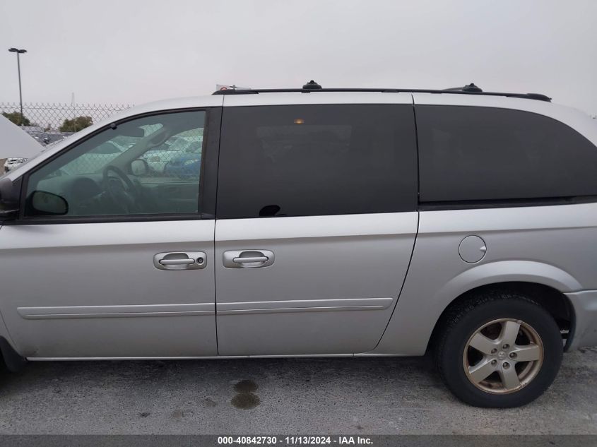 2005 Dodge Grand Caravan Sxt VIN: 2D4GP44L35R199065 Lot: 40842730