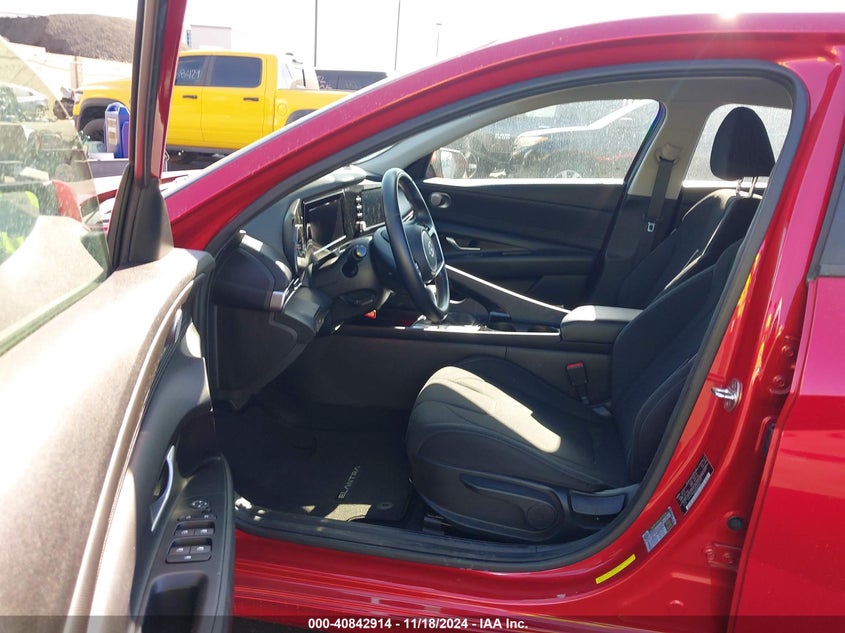 2021 HYUNDAI ELANTRA SEL - 5NPLS4AG9MH051371