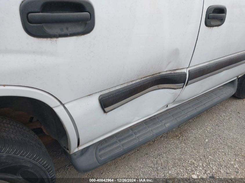 2005 Chevrolet Tahoe Ls VIN: 1GNEC13V55R119263 Lot: 40842964