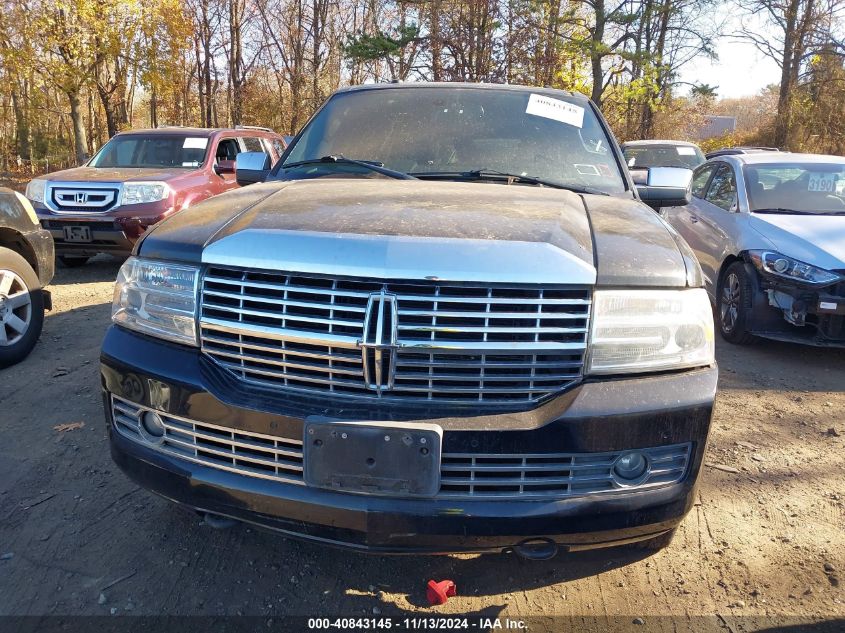 2011 Lincoln Navigator L VIN: 5LMJJ3J55BEJ09355 Lot: 40843145