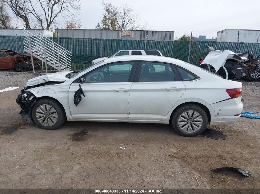 2019 Volkswagen Jetta 1.4T R-Line/1.4T S/1.4T Se VIN: 3VWC57BU6KM112404 Lot: 40843333