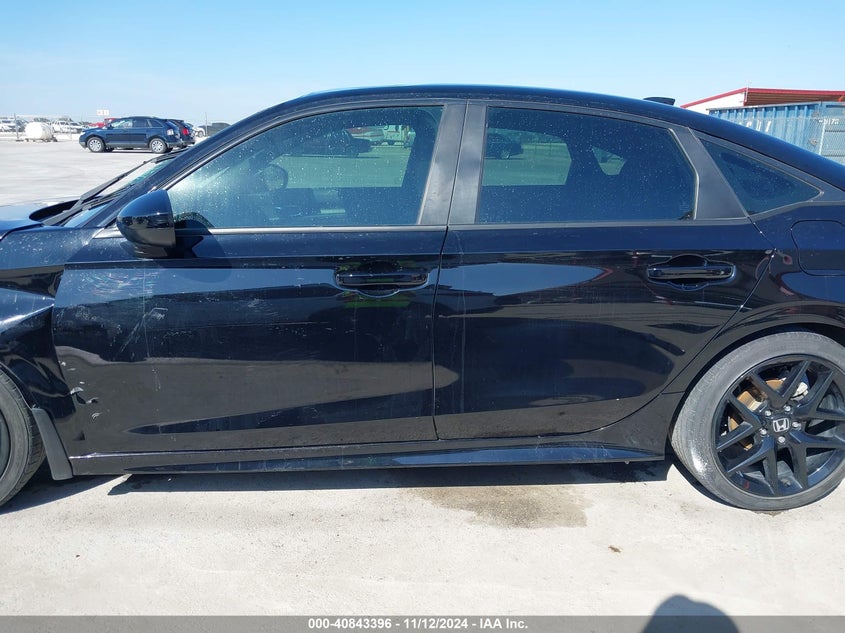 VIN 2HGFE2F5XNH560784 2022 HONDA CIVIC SPORT