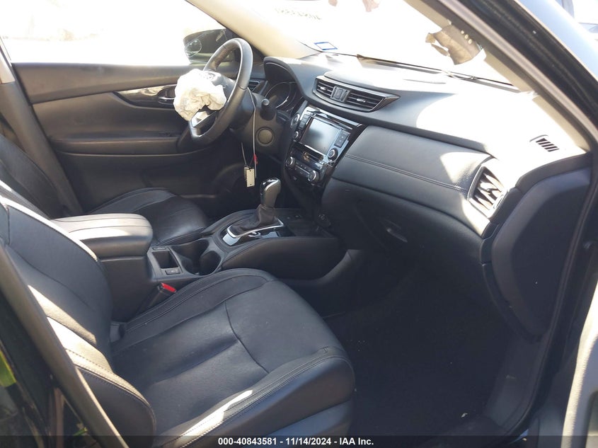 VIN 5N1AT2MT0KC817610 2019 NISSAN ROGUE SL
