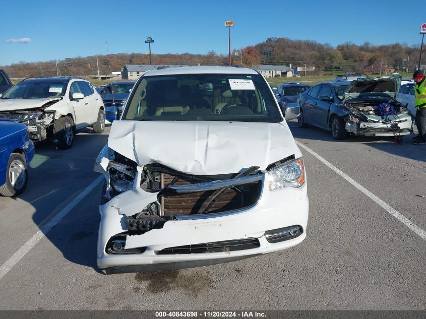 2015 Chrysler Town & Country Touring-L VIN: 2C4RC1CG1FR553610 Lot: 40843698