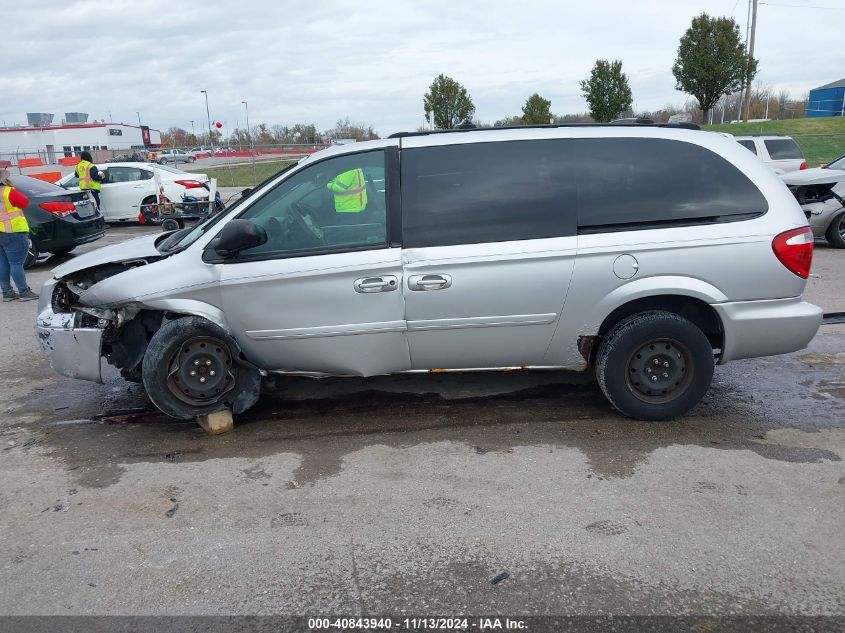 2005 Chrysler Town & Country Lx VIN: 2C4GP44R95R307156 Lot: 40843940