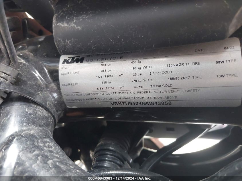 2022 Ktm 890 Duke R VIN: VBKTU9404NM843858 Lot: 40843983