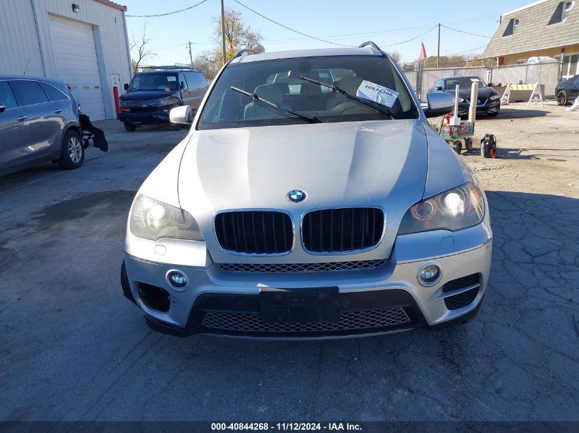 2011 BMW X5 VIN: 5UXZV4C54BL739055
