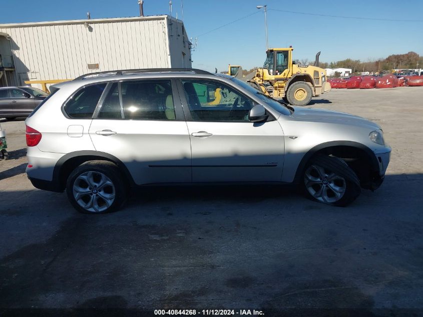 2011 BMW X5 xDrive35I/xDrive35I Premium/xDrive35I Sport Activity VIN: 5UXZV4C54BL739055 Lot: 40844268