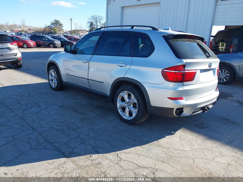 2011 BMW X5 VIN: 5UXZV4C54BL739055